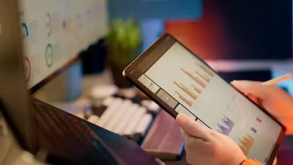 How Do You Turn Website Traffic Into Leads?